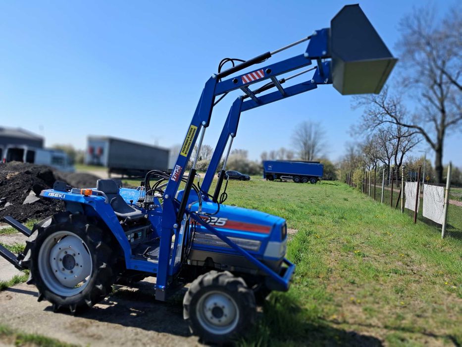 Traktorek Iseki TK 25 wspomaganie, rewers tylko 800 mth