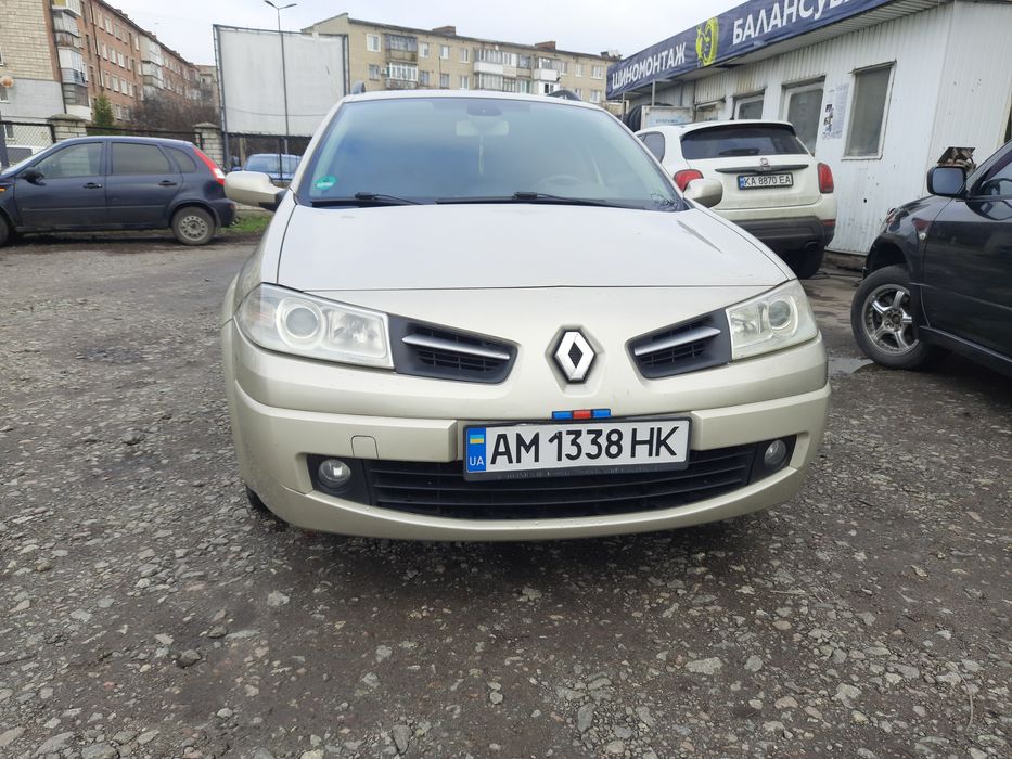 Продам рено мегана2 1,6бенз газ