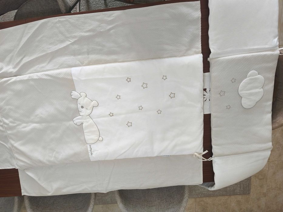 Roupa de cama de bebé e proteçao de grades