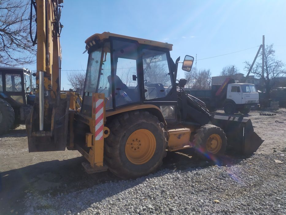 Продам екскаватор CATERPILLAR 428c