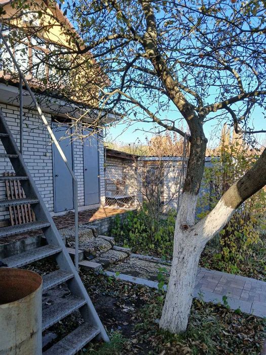 Продам будинок 2004го року побудови в с. Красне 1, Обухівського р-ну!