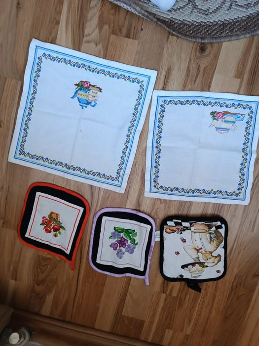 Прихваткр вишиті ручна робота серветки ціна за все
