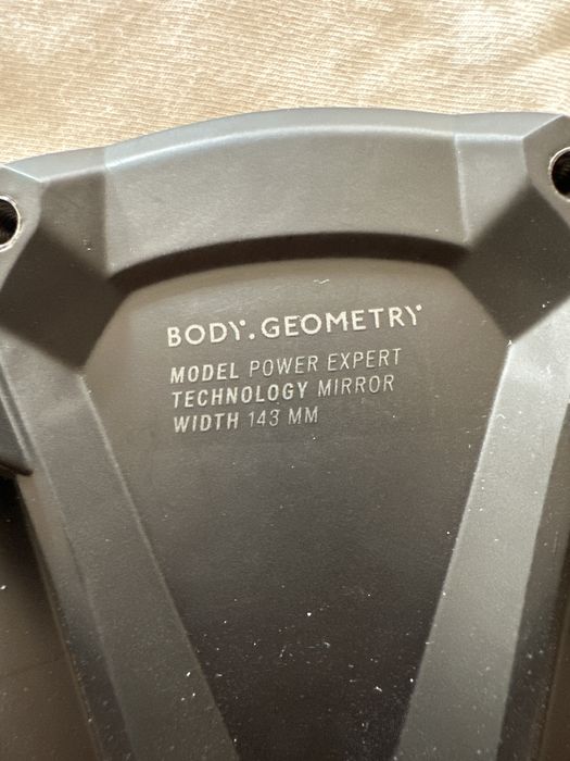 Siodełko specialized power expert mirror 143