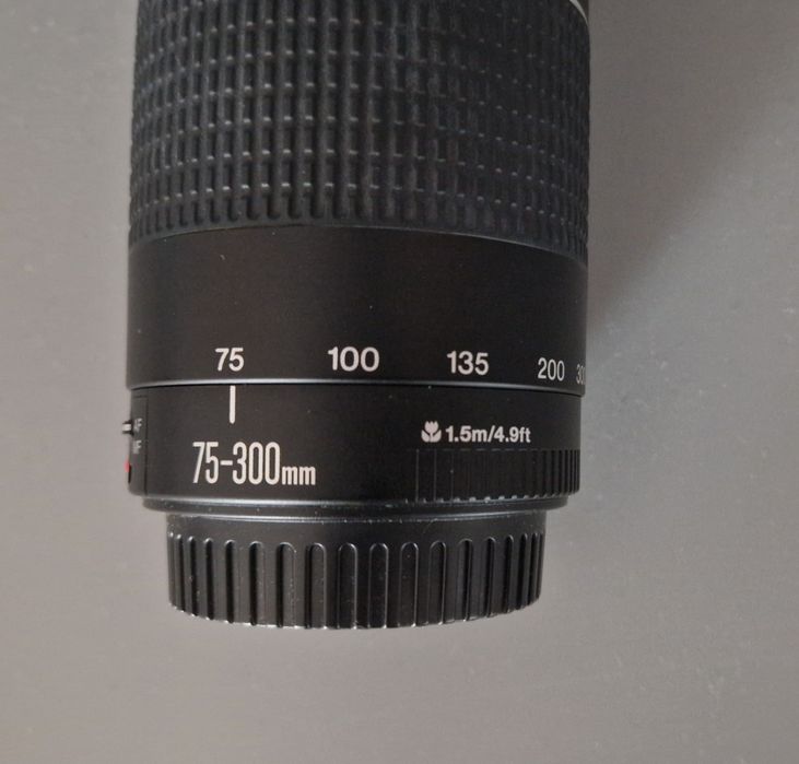 Aparat Canon 2000d plus 2 obiektywy