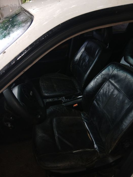 AUDI 100 C4 Quattro 2.8 МКПП