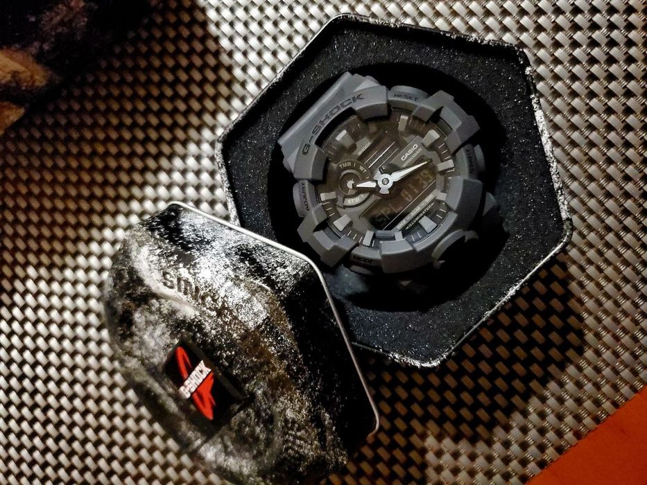 Годинник G-Shock ga-700uc