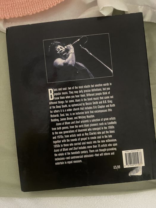 Livro "Icons of Blues & Soul: A History in Photographs"