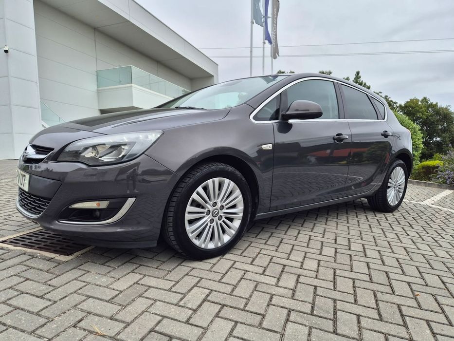 Opel Astra 1.6 CDTI Cosmo Start/Stop