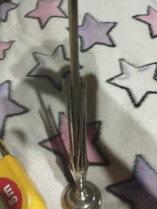 Figurka metalowa parasol