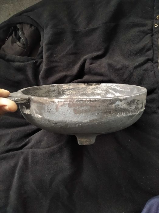 ŻELIWNE PALENISKO do pieca  na olej