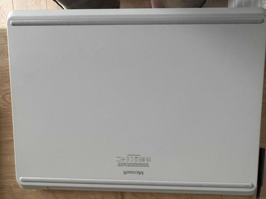 Laptop 2w1 Microsoft Surface Laptop Go 2 12,4"