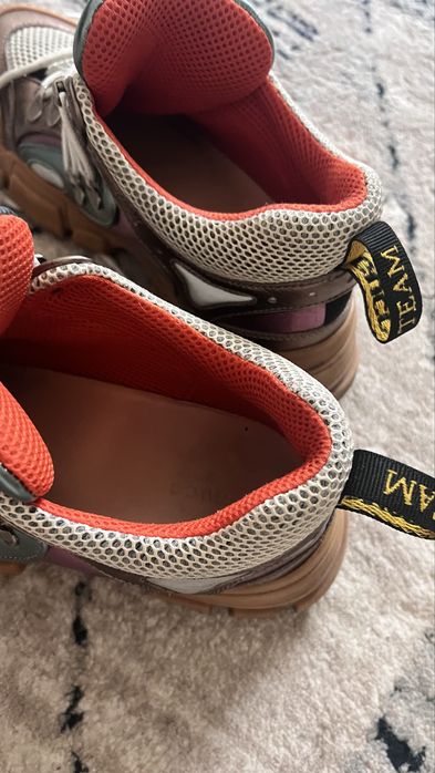 Продом Gucci Flashtrek