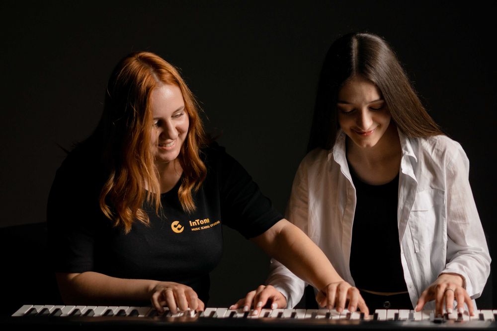 Сучасна Музична школа в Чернівцях! Уроки музики, які ти точно полюбиш!