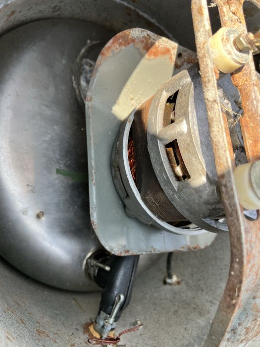 Рига 13 пральна машина комплектна, в робочому стані