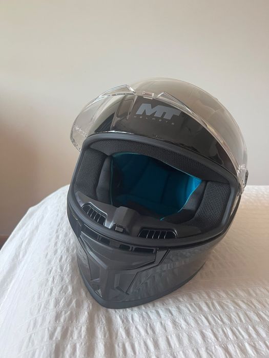 Capacete moto MT