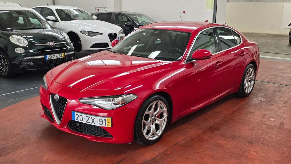 Alfa Romeo Giulia 2.2 D Sprint AT8