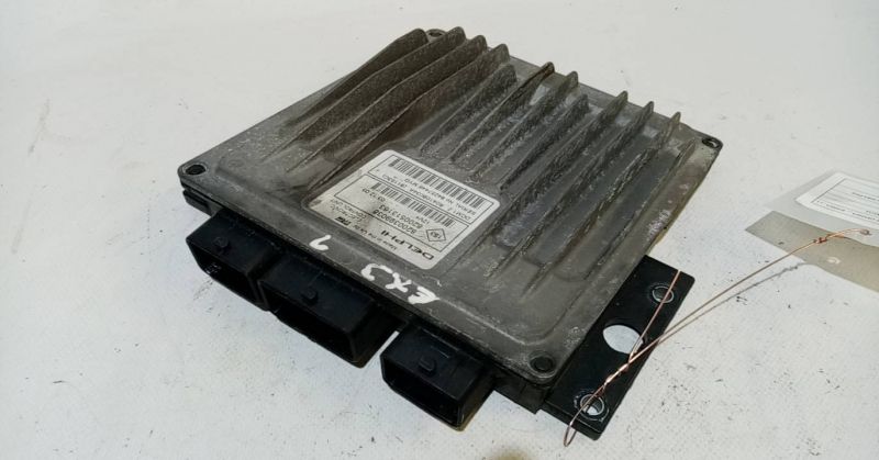 Centralina motor / ECU RENAULT Megane II (BM0/1_, CM0/1_)