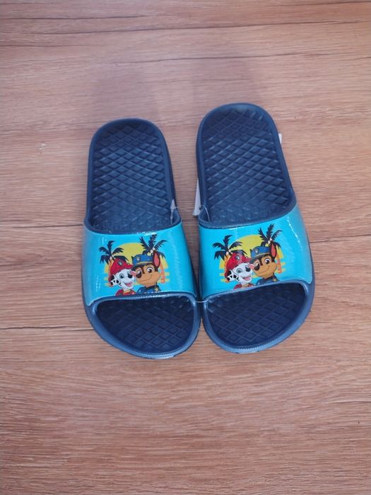 Klapki na basen plażę jako kapcie Psi Patrol r. 26/27 nowe