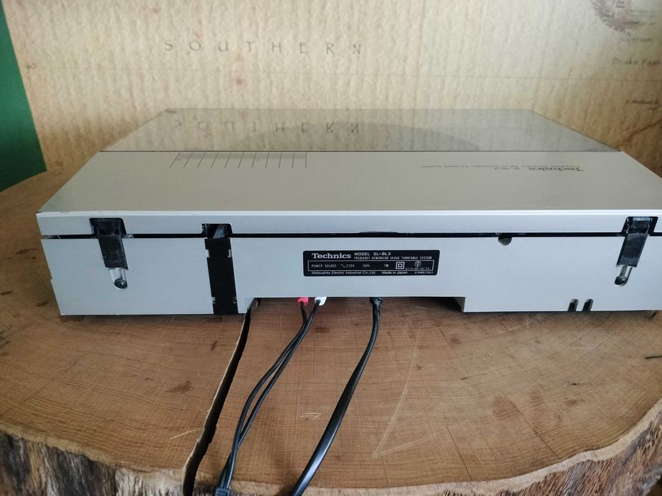 gramofon Technics SL-BL3