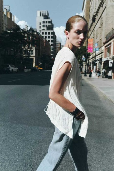 Топ з льону zara m