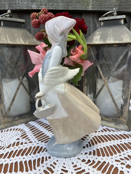 Lladro порцелянова статуетка