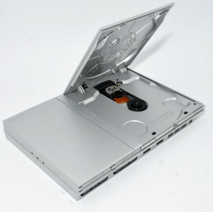 PlayStation 2/PS Slim para reparar ou peças