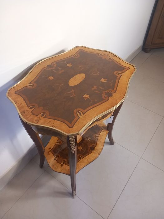 Konsola stoliczek antyk styl Ludwik XV intarsja gięte nóżki mosieżneI