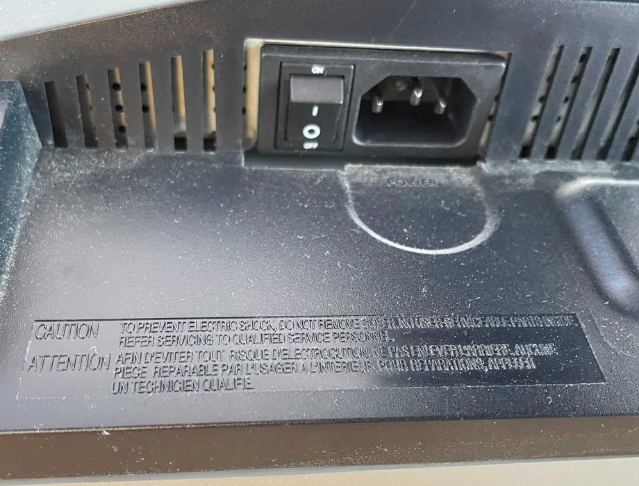 Monitor Samsung SyncMaster 940BW 19"