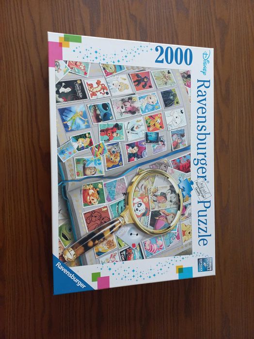 Puzzle Ravensburger 2000 Disney znaczki