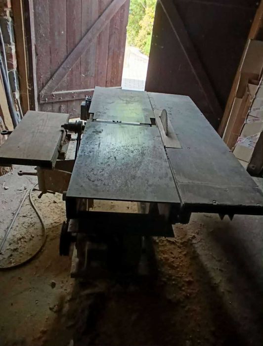 Maszyna wieloczynnościowa stolarska krajzega, heblarka, frezarka