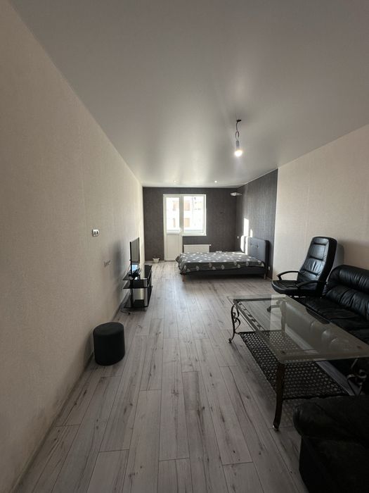 Продам 3-кімнатну квартиру по вул.Симона Петлюри,21Б (Атлант)