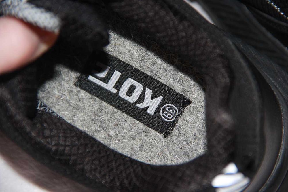 KOTE buty trekkingowe damskie sneakersy 39 40 czarne odblask alpinus