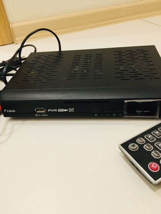 Продам цифровой ресивер F-cable FC7040