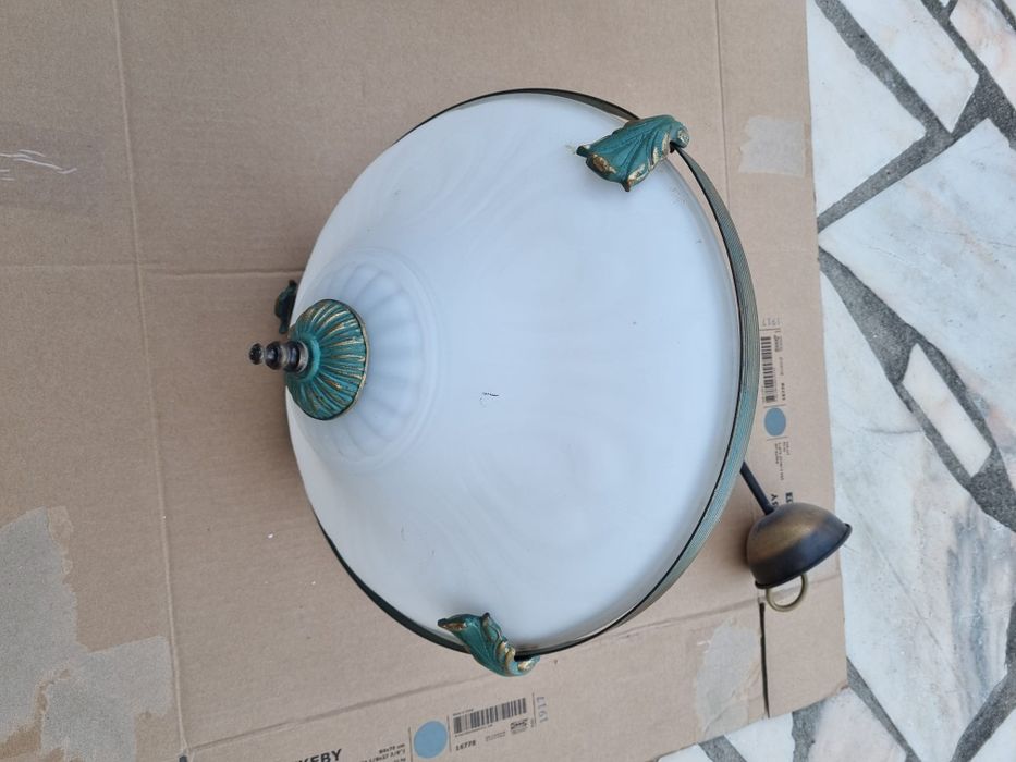 Candeeiro antigo em ferro para teto