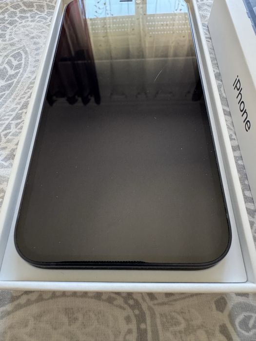 iPhone 12 128GB Preto
