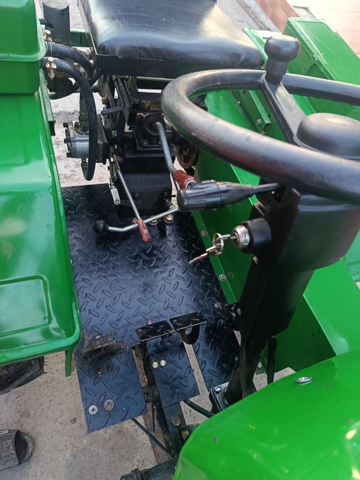 Продам мототрактор зубир