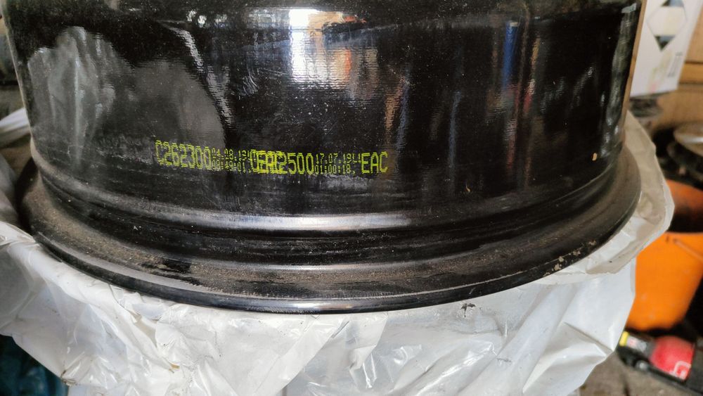 Alufelgi. Felgi aluminiowe R18 VW Audi Skoda  Seat