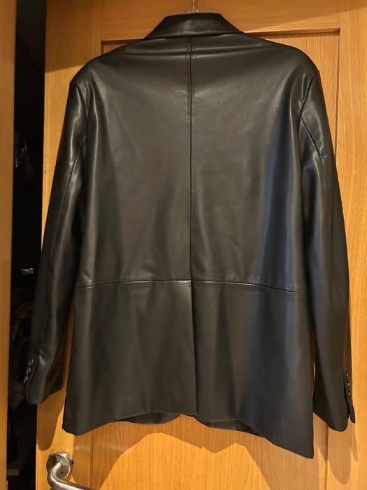 Casaco Blazer couro sintético