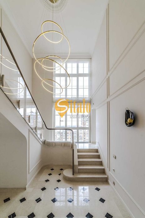 Екслюзивний пентхаус з вишуканим ремонтом на Набережній Оболоні