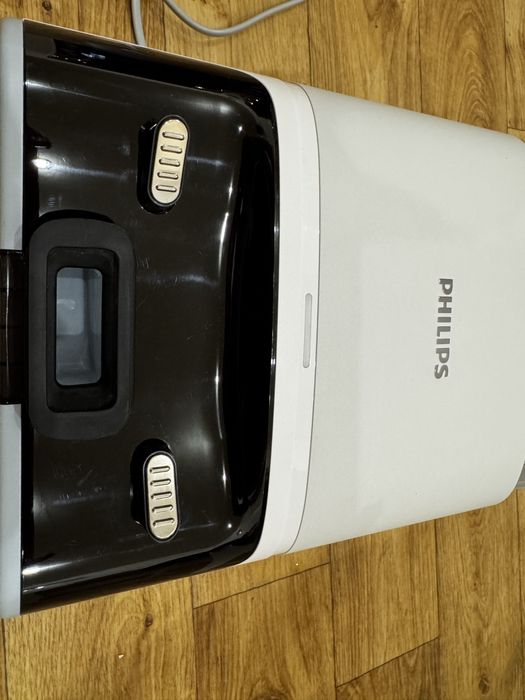 Робот-пилосос PHILIPS