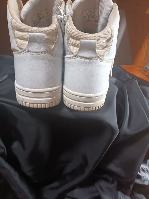 Buty męskie sportowe