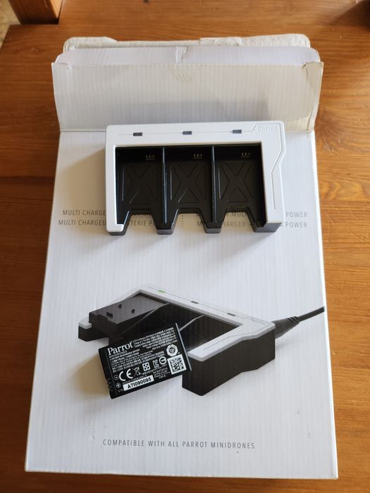 2 Mini drones flypad e carregador