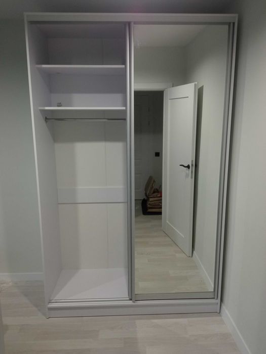 Шафа купе шириною 140 см біла, нова  в Наявності!