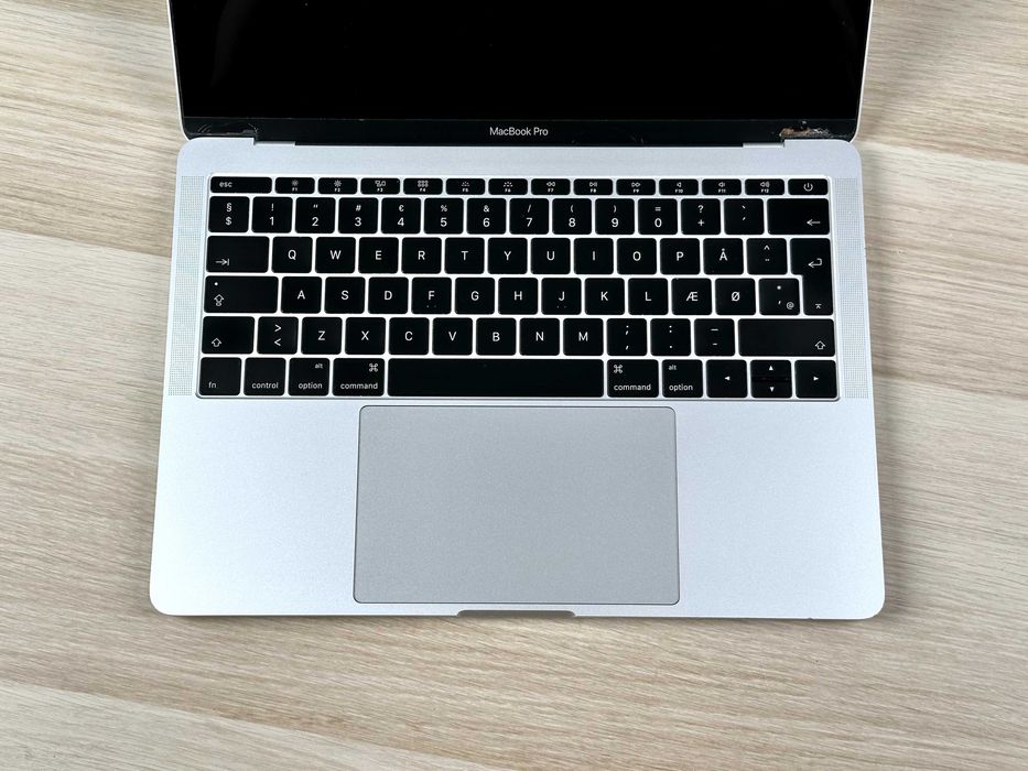 Topcase z ekranem MacBook Pro 13" A1708 (2016–2017) Srebrny