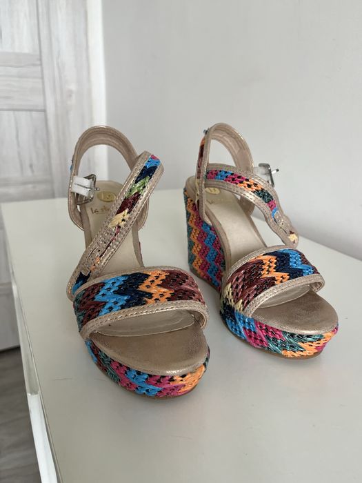 La Strada buty na koturnie rozmiar 38