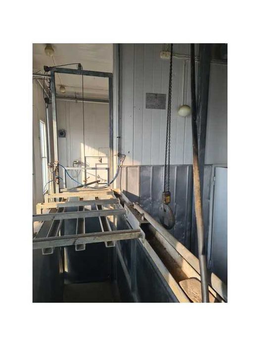 М’ясоцех з допоміжними спорудами, 833,5 м², с. Плоске, вул. Дружби, 8