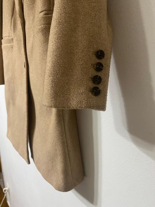 Casaco comprido de mulher. Tam. 36. Bom estado. Primark.