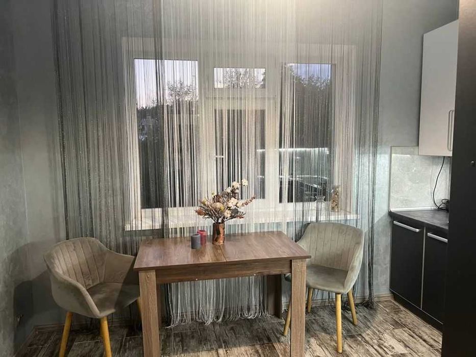 Продаж 2 кімната квартира вул. Зарічанська ID: 6224