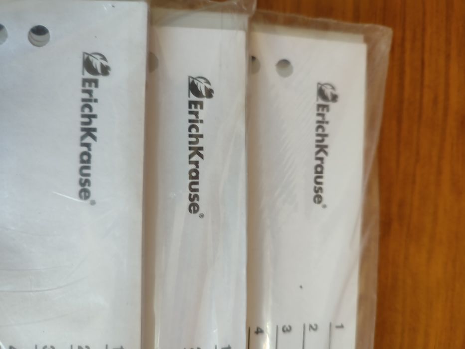 Three sets of numbered dividers424731405033164804