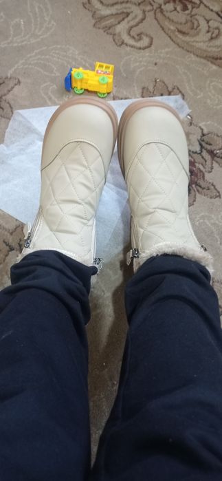 Продам жіночі сапожки